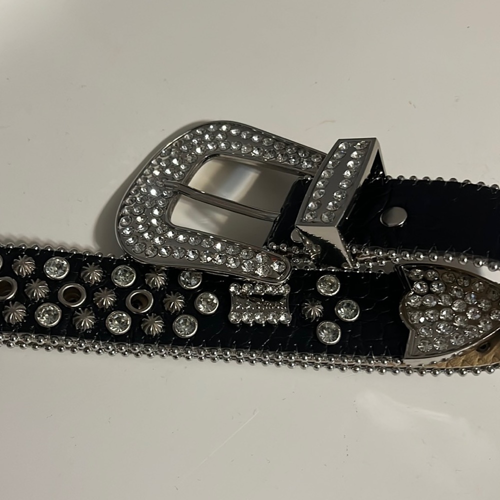 brand new black bb simon belt 🔥🔥